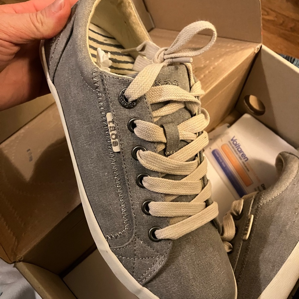 NEW Täos Footwear  Casual Women’s Shoes